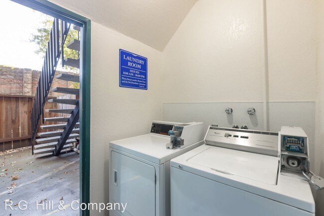 Building Photo - 1408 Creekside Dr