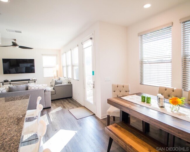 Foto del edificio - 1071 Sea Glass Way