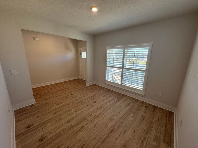 Building Photo - Gulf Breeze - Sailfish Pointe - 5 bedroom, 3 bathroom