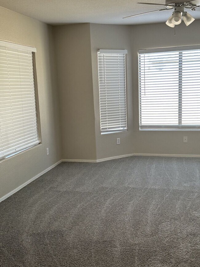 Foto del edificio - 3832 E Wyatt Way