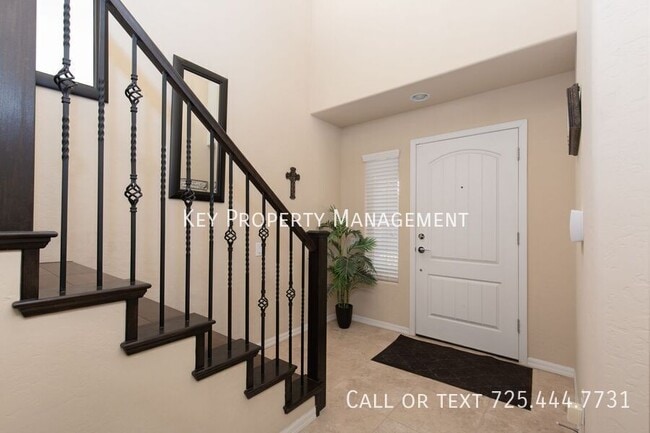 Building Photo - 2070 Morro Vista Dr