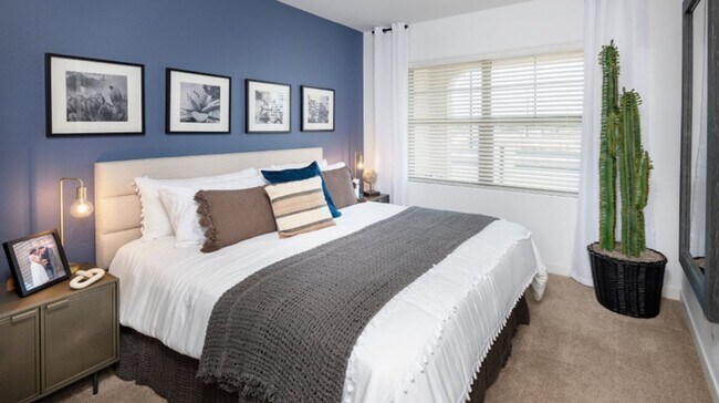 Foto del edificio - NEW CONSTRUCTION HOME WITH RESORT LIKE AME...
