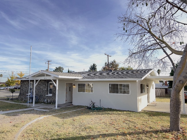 Building Photo - 6910 Carnelian St