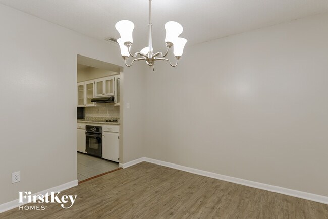 Foto del edificio - *Please note we DO NOT advertise our homes...