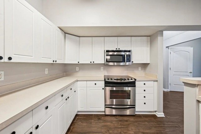 Foto del edificio - 4611 Sandhurst St