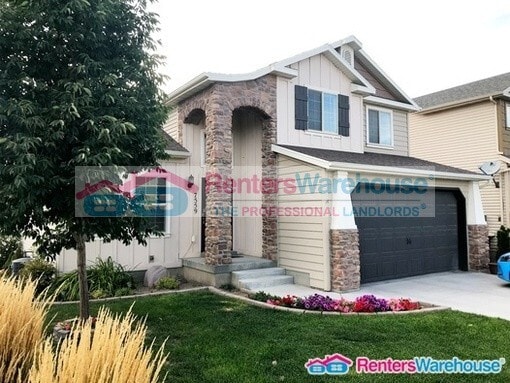 Building Photo - 7559 Levi Ln