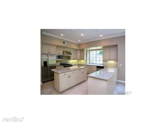 Building Photo - 24812 Paseo del Rancho