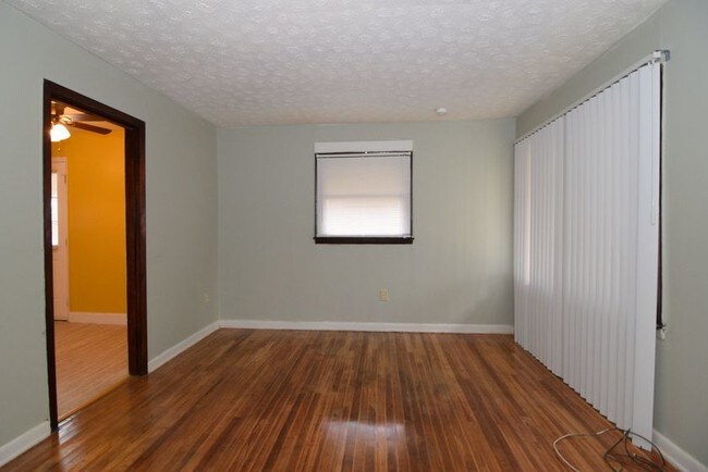 Foto del edificio - 701 Macon Ave