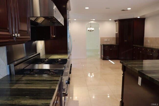 Foto del edificio - 4818 Lemona Ave