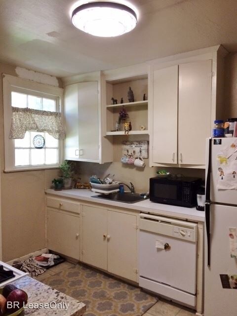 Building Photo - 3 br, 2 bath House - 1719 Pickett Ave.