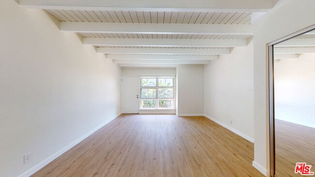 Building Photo - 8903 Harratt St