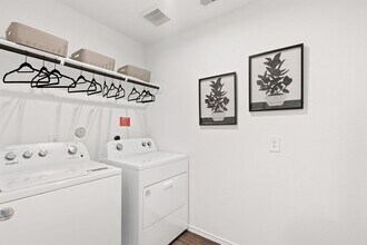 Building Photo - 2615 Weston Breeze Wy