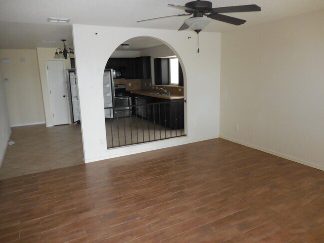 Building Photo - 4712 Ramon Vega Ln