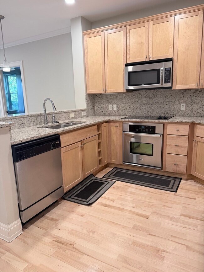 Building Photo - 59 Walpole St