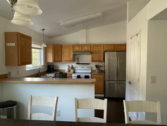 Kitchen - 18820 Danny Dr