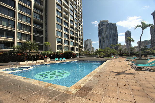 Building Photo - 1650 Ala Moana Blvd