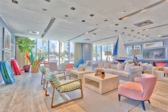 Foto del edificio - 2900 NE 7th Ave