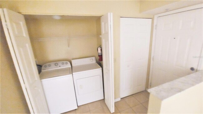 Foto del edificio - 822 Camargo Way