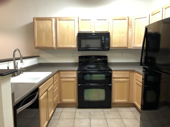 Foto del edificio - 502 Lucca Dr