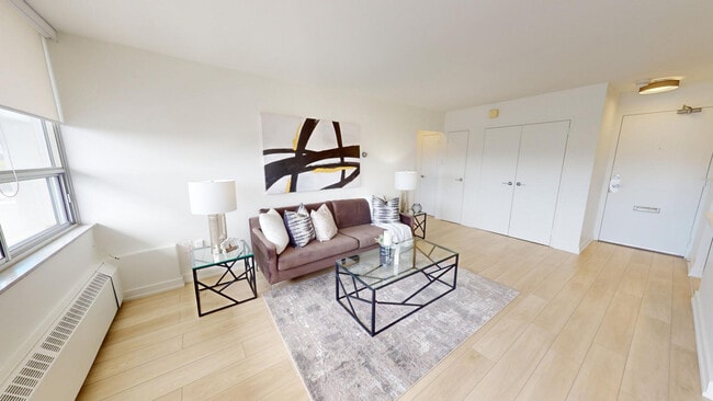 Building Photo - 30 Edith