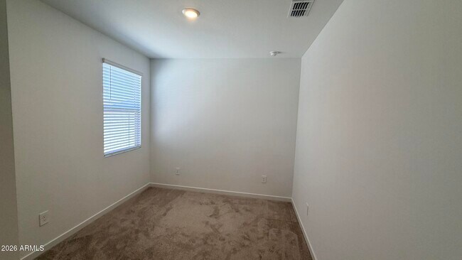 Building Photo - 37043 W Vera Cruz Dr