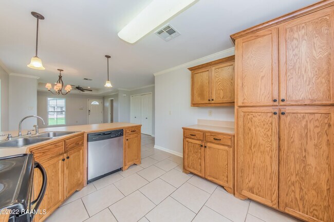 Foto del edificio - 1029 Gary Dr