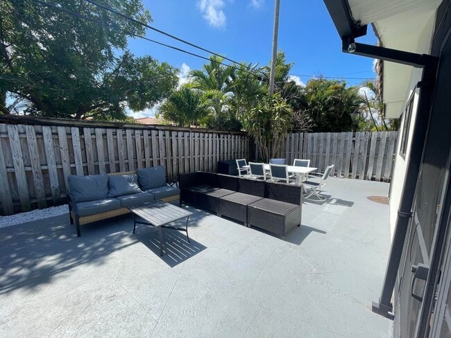 Photo - 2620 NE 19th St House