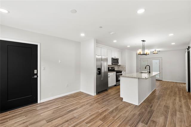 Foto del edificio - 4518 Roland Ave
