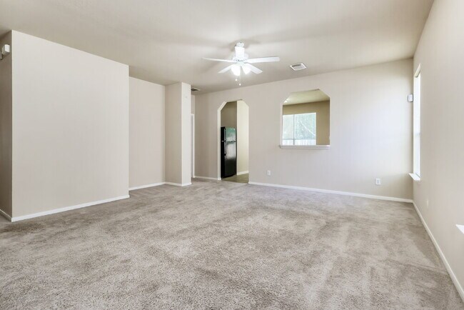 Foto del edificio - 22035 Willow Downs Dr