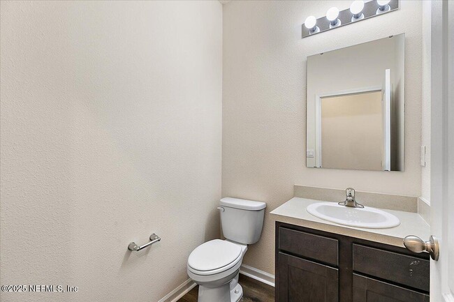 Building Photo - 187 Logrono Ct