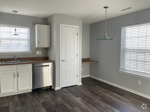 Building Photo - 2133 Welsh Dr