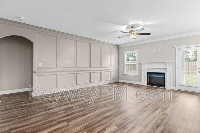 Foto del edificio - 5921 Big Pond Trl