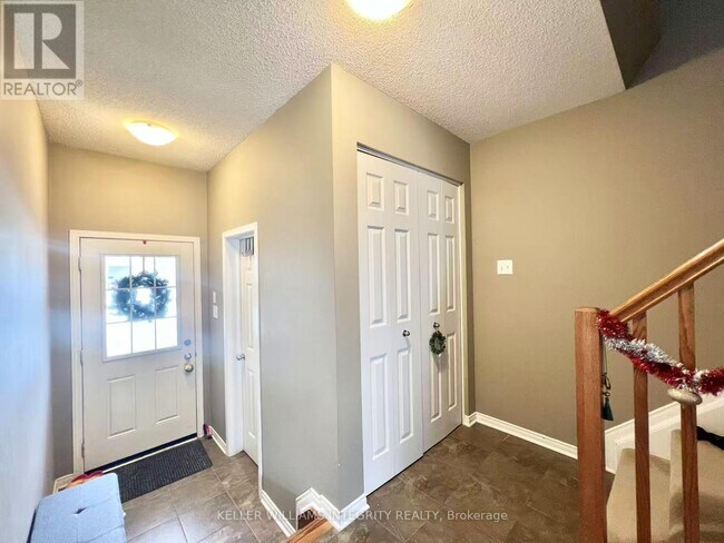 Building Photo - 144 Maravista Dr