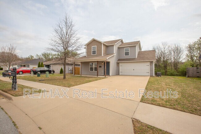 Building Photo - 5411 SW Cherry Creek Rd