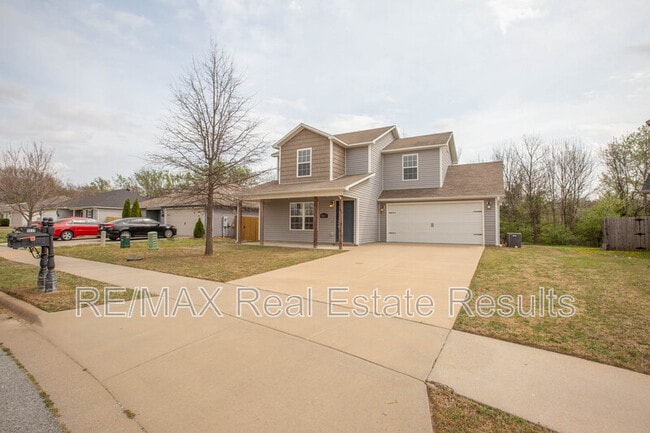 Photo - 5411 SW Cherry Creek Rd Apartment