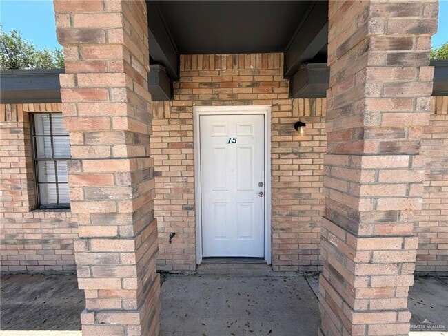Building Photo - 14 W Mile 17 1/2 Rd