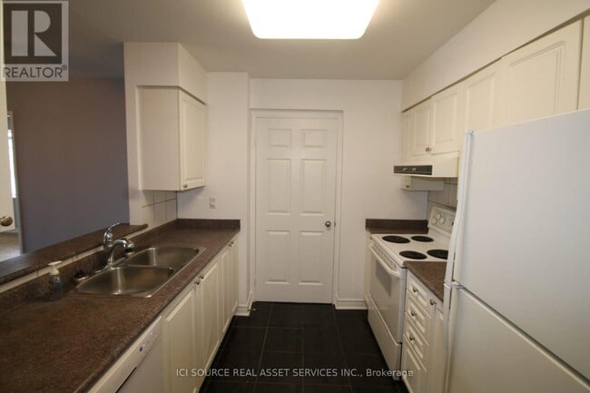 Photo du bâtiment - 70 Mill St