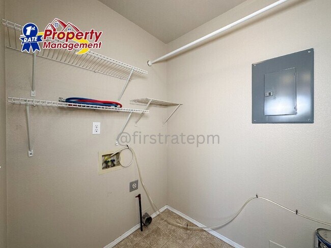 Foto del edificio - 760 W Alden Dr