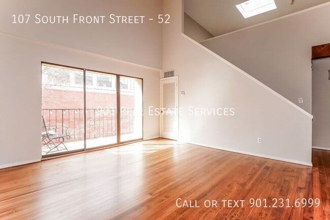 Building Photo - 107 S Front St