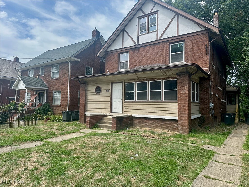 833 Work Dr Akron, OH 44320 – photo 2