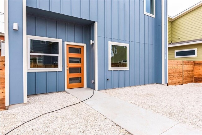 Building Photo - 6303 Santos St