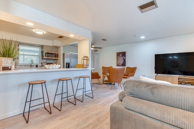 Foto del edificio - 589 Coconut St