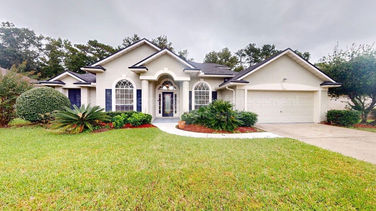 Foto principal - 11861 Lake Fern Dr