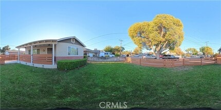Building Photo - 211 N Pasadena Ave