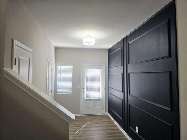 Foto del edificio - 213 N Fortune Way