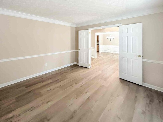 Foto del edificio - 6090 Farmwood Way SE