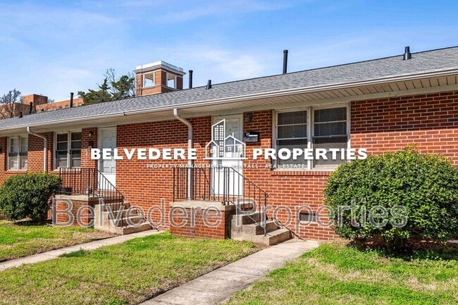 Building Photo - 217 McIver St