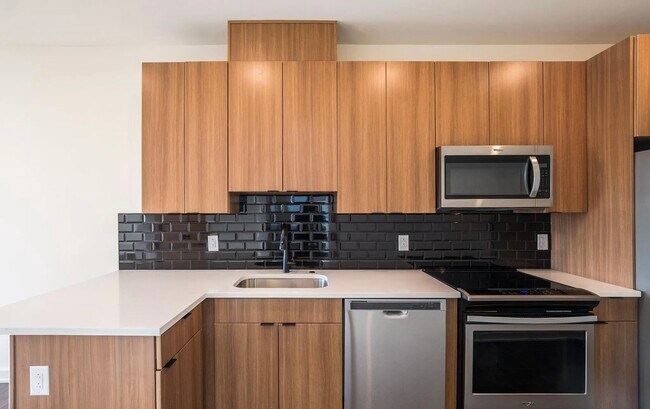 Foto del edificio - 1836 E York St