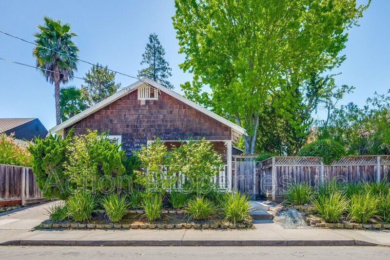 Foto principal - 119 Sherland Ave