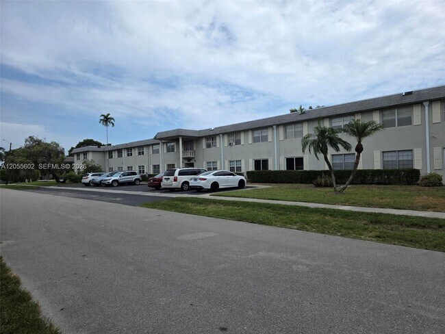 Foto del edificio - 1520 McKinley St